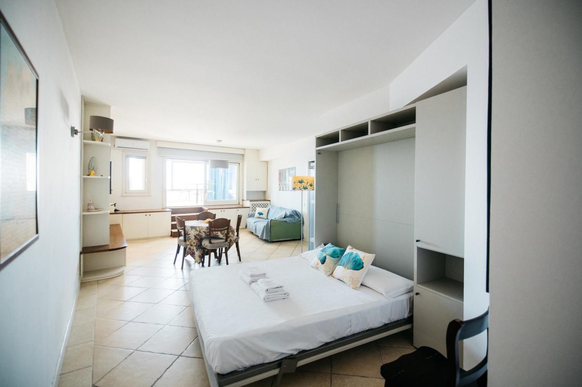 Bayview Apartment - Taormina Holidays Экстерьер фото
